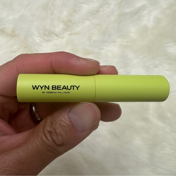 WYN BEAUTY Say Everything Max Intensity Featherweight Lipstick TEACH - Picture 4 of 5